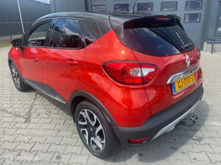 Renault Captur Renault Captur 0.9 TCe Helly Hansen / 5 deurs / 67DKM / NAP! - afbeelding nr 4