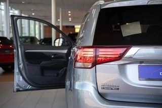 Mitsubishi Outlander Mitsubishi Outlander 2.2 DI-D Edition | 1ste Eig | Org NL | BTW Auto | DAB | Camera | Dealer Onderhouden - afbeelding nr 5