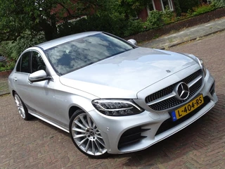 Mercedes-Benz C-Klasse Mercedes-Benz C-Klasse 200 183PK+ Premium Pack / AMG-pakket / 2019 / LED - afbeelding nr 2