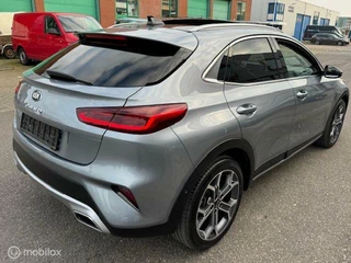 Kia XCeed Kia XCeed 1.6 GDi PHEV ExecutiveLine 55 km volledig elect rijden / Hybride , Panorama Dak, 18 inch velgen , electr. stoelen , electr. kofferklep , Lane assist , Dodehoek assistent  , lage km stand , fab. garantie - afbeelding nr 5