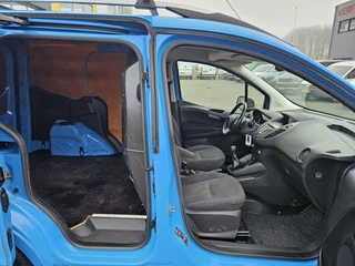 Ford Transit Courier Ford Transit Courier 1.5 TDCI Airco navigatie Euro 6 trekh - afbeelding nr 11