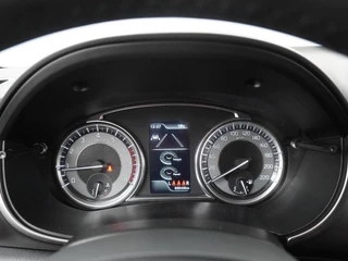 Suzuki Vitara Suzuki Vitara 1.4 Boosterjet Select Smart Hybrid - afbeelding nr 12