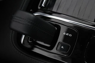 Volvo V60 Volvo V60 2.0 T6 Recharge AWD Business Pro | Panoramadak |  Head-Up | Leder | 360 camera | Stoel & stuurverwarming | Harman/Kardon | Keyless | Full LED | Carplay | Navigatie - afbeelding nr 29