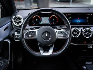 Mercedes-Benz A-Klasse Mercedes A-klasse A250 Premium AMG|PANO|BURMESTER|SFEERVERL. - afbeelding nr 9