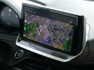 Peugeot 2008 Peugeot 2008 1.2 130PK ✅NW MODEL✅ BLACK EDITION TREKHAAK BLINDSPOT CARPLAY NAVI LED VIR.COCKPIT 360.CAMERA ADAP.CRUISE KEYLESS STOELVERW. 11/2024 - afbeelding nr 4