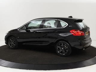 BMW 2 Serie BMW 2-serie Active Tourer 225xe iPerformance High Executive | Adaptive cruise | Luxury Line | Head-Up | Leder | Stoelverwarming | Full LED | Keyless | Trekhaak | Sportstoelen | Navigatie | Climate control - afbeelding nr 2