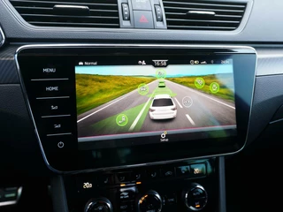 Škoda Superb Skoda Superb Combi 1.4 TSI iV 218pk Sportline Business | 360 Camera | Sportstoelen | 19 inch LMV - afbeelding nr 40