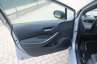 Toyota Corolla Toyota Corolla 2.0 Hybrid Business Plus | Stoel en Stuurverwarming | JBL Sound | Carplay | - afbeelding nr 48
