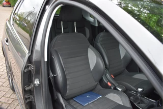 Peugeot 2008 | NL-Auto | Pano.dak | Camera | Carplay | Climate Contr | Cruise Contr | DAB | NAP - afbeelding nr 34