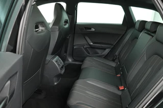 CUPRA Leon CUPRA Leon 1.4 e-Hybrid | 245pk | Panoramadak |  Stoel & stuurverwarming | Carplay | Adaptive cruise | Sfeerverlichting | Navigatie | Camera | PHEV - afbeelding nr 7