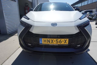 Toyota C-HR Toyota C-HR 2.0 Plug-in Hybrid 220 Dynamic |Navi|Carplay|Stoel en stuurverwarming|Camera|PDC V+A|Elektrische a.klep| - afbeelding nr 2
