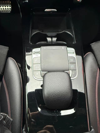 Mercedes-Benz A-Klasse Mercedes-Benz A-klasse A 200 AMG AUT NAP Widescreen Camera - afbeelding nr 18