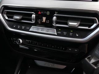BMW X3 BMW X3 xDrive30e I Leder I Trekhaak I Navi I Dodehoekdetectie - afbeelding nr 12