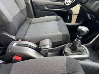 Citroën C3 Aircross Citroën C3 Aircross 1.2 PT S&S SHINE CARPLAY AIRCO/ECC NAVI PDC - afbeelding nr 43