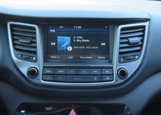 Hyundai Tucson Hyundai Tucson 1.6 GDi Comfort NAVI / CAMERA / TREKHAAK - afbeelding nr 24