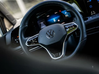 Volkswagen Golf Volkswagen Golf 1.5 eTSI R-Line|PANO|ACC|NAV|CAMERA|VIRTUAL - afbeelding nr 27