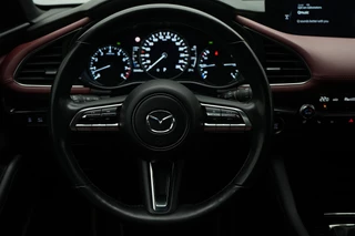 Mazda 3 Mazda 3 2.0 e-SkyActiv-X Luxury automaat i-Activesense pakket met Sunroof en rood leer pakket : dealer onderhouden en 24 maanden verlengde garantie - afbeelding nr 25