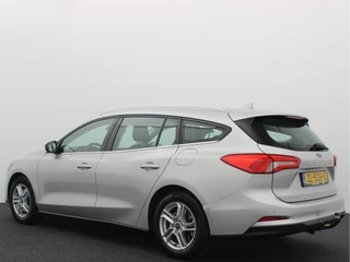 Ford Focus TREKHAAK / CARPLAY / NAVI / AIRCO / PDC / BLUETOOTH / CRUISE / NL-AUTO - afbeelding nr 3