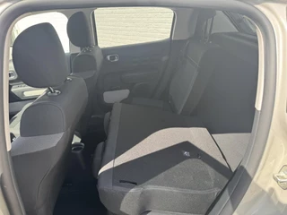 Citroën C3 Citroen C3 1.2 PureTech C-Series Navigatie Clima Cruise Carplay Led Parkeensensor achter - afbeelding nr 20