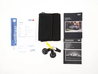 MINI Countryman MINI Countryman Mini 2.0 Cooper S E ALL4 Chili Aut. *PANO | HARMAN-KARDON | LEDER | LED | NAVI | HEAD-UP | 19