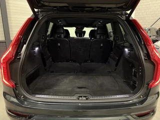 Volvo XC90 Volvo XC90 T8 Twin Engine AWD R-Design PANO/LUCHTVERING/TREKHAAK/H&K/MASSAGE+VENTILATIE/360CAMERA/20