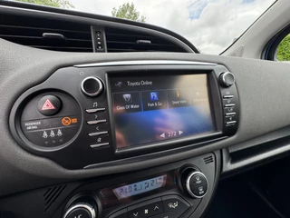 Toyota Yaris Toyota Yaris 1.5 VVT-i Aspiration DEALER ONDERHOUDEN / NL AUTO / CAMERA / NAVIGATIE / BLUETOOTH / VOLLE TANK - afbeelding nr 24
