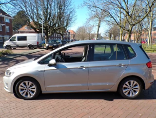 Volkswagen Golf Sportsvan Volkswagen Golf Sportsvan 1.0 TSI Comfortline AUTOMAAT CRUISECONT TEL NAV...... - afbeelding nr 2