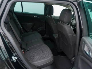 Opel Astra Opel Astra Sports Tourer 1.4 Turbo 150pk Online Edition | Sportstoelen | Carplay | Trekhaak - afbeelding nr 18