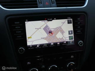 Škoda Octavia Skoda Octavia Combi 1.0 TSI Navi Clima Cruise PDC CarPlay - afbeelding nr 23