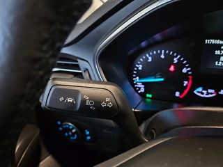Ford Focus Ford Focus 1.5 EcoBoost 150PK Titanium Business / NL Auto - afbeelding nr 40