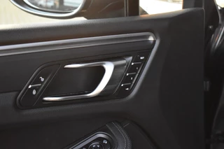 Porsche Macan | Camera | Comfortstoelen 14-wegs | Adaptief Demping Systeem | DAB | Orig. NL | - afbeelding nr 21