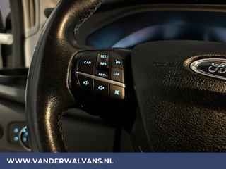 Ford Transit Ford Transit 2.0 TDCI 131pk L3H2 Euro6 Airco | Camera | Navigatie | Android Auto | Stoelverwarming Verwarmde voorruit, Cruisecontrol, Parkeersensoren, Elektrisch verstelbare bestuurdersstoel, Bijrijdersbank - afbeelding nr 7