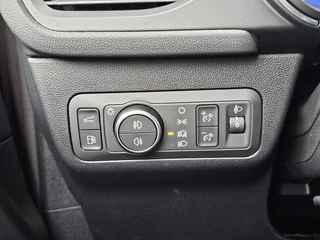 Ford Kuga Ford Kuga 2.5 PHEV Titanium X 225pk | Winterpack | Elek. Achterklep | B&O Play | Half Leder | Michelin Cross Climate | 1.500kg Trekgewicht - afbeelding nr 14