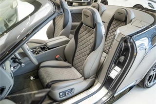 Bentley Continental GT Bentley Continental GT GTC 4.0 V8S Black Edition | Mulliner | Carbon | Design stoelen | Massage | Ventilatie | Softclose - afbeelding nr 23
