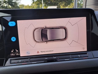 Volkswagen Golf Volkswagen Golf 1.5 eTSI R-Line Business+ | LED | Trekhaak | All-seasons | ACC | Keyless | Stoelverwarming | - afbeelding nr 30