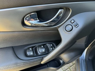 Nissan QASHQAI Nissan Qashqai 1.3 DIG-T Acenta|Navi|360Camera|Trekhaak|Carplay|Keyless entry|Stoelverwarming|Dodehoekdetectie| - afbeelding nr 25