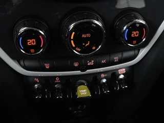MINI Countryman Mini Mini Countryman 2.0 Cooper S E ALL4 Pepper | Climate control |  Navigatie | PHEV | Park assist | Elektrische achterklep | Bleutooth - afbeelding nr 28