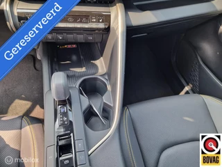 Toyota C-HR Toyota C-HR 2.0 Hybride 200 PREMIERE EDITION 2024 MODEL - PANORAMADAK - JBL AUDIO - LEDEREN BEKLEDING - MEEST LUXE UITVOERING - afbeelding nr 32