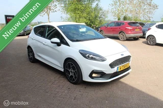 Ford Fiesta Ford Fiesta 1.5 EcoBoost ST-3 Full-Led/Recaro/Apple-Carplay - afbeelding nr 3