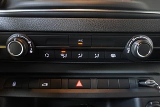 Opel Vivaro Opel Vivaro 1.5 CDTI L3H1 Dubbele Cabine Edition Airco Navigatie Trekhaak Parkeersensoren 6 Zits Camera - afbeelding nr 15