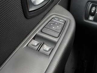 Renault Clio Renault Clio Estate 0.9 TCe Limited|Dab+|Navi|Cruise|Airco| - afbeelding nr 38