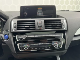 BMW 1 Serie BMW 1-serie M135i Executive RWD Schuifdak Xenon Leer Carplay - afbeelding nr 17