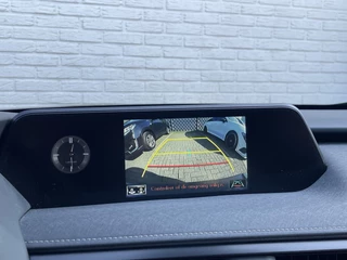 Lexus UX | CarPlay | Camera | ACC | LED | DAB+ | Keyless | 18inch - afbeelding nr 21