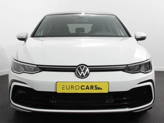Volkswagen Golf Volkswagen Golf 1.5 eTSI 150pk DSG R-Line | Panorama dak | Navigatie | Apple Carplay/Android Auto | Climate Control | Camera | Dab | Extra Getint Glas | Adaptive Cruise Control | Virtual Cockpit | Lichtmetalen Velgen - afbeelding nr 4