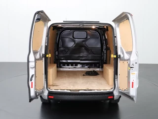 Ford Transit Custom | Navigatie | Camera | Airco | Cruise | 3-Persoons | Betimmering - afbeelding nr 4