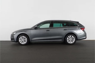 Škoda Octavia ŠKODA Octavia Combi 1.5 TSI MHEV Business Edition > Adapt. cruise/Winter-pakket/sfeerverlichting/Graphite Grey... - afbeelding nr 13