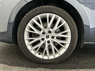 SEAT Leon | Adaptive cruise control | Lane assist | Sfeerverlichting - afbeelding nr 2