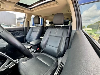 Mitsubishi Outlander Mitsubishi Outlander 2.0 PHEV 4WD INTYLE+ PREMIUM - afbeelding nr 22