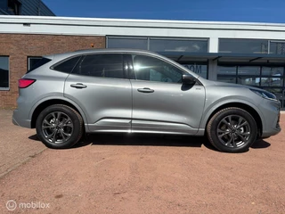 Ford Kuga Ford Kuga ST_Line PHEV | Pano | Trekhaak | Stoelverwarming - afbeelding nr 5