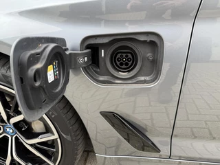 BMW 5 Serie BMW 5-serie 530e Bns Ed. Plus M-Sport Laser Pano 360 Camera Schuifdak - afbeelding nr 50